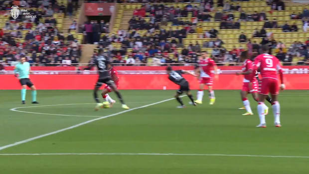 Sofiane Diop's top moment in 2021-22